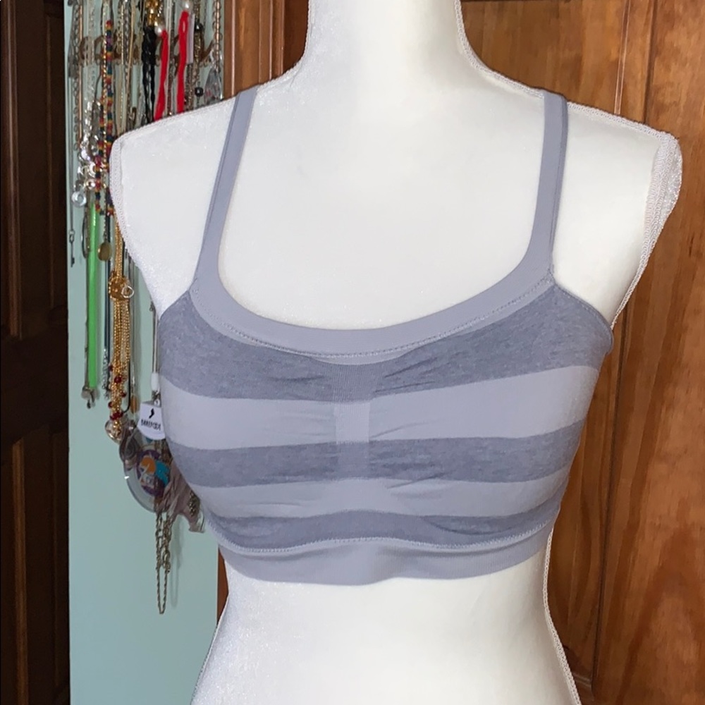 L Spandex sports bra